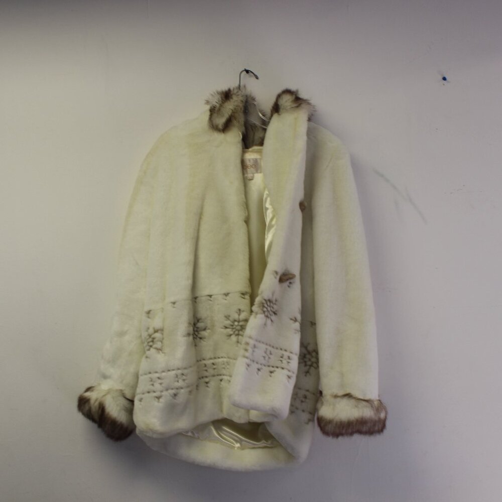 Vintage Coldwater Creek Faux Fur Hooded Coat (SIze XL)